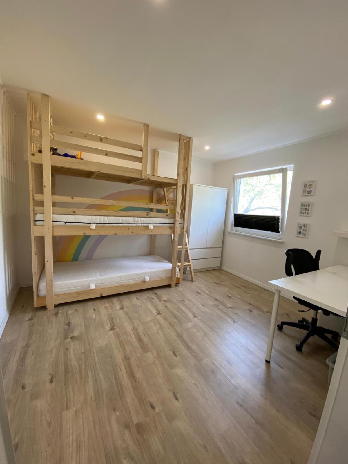 Apartment Milena Kastela Mit Whirlpool מראה חיצוני תמונה